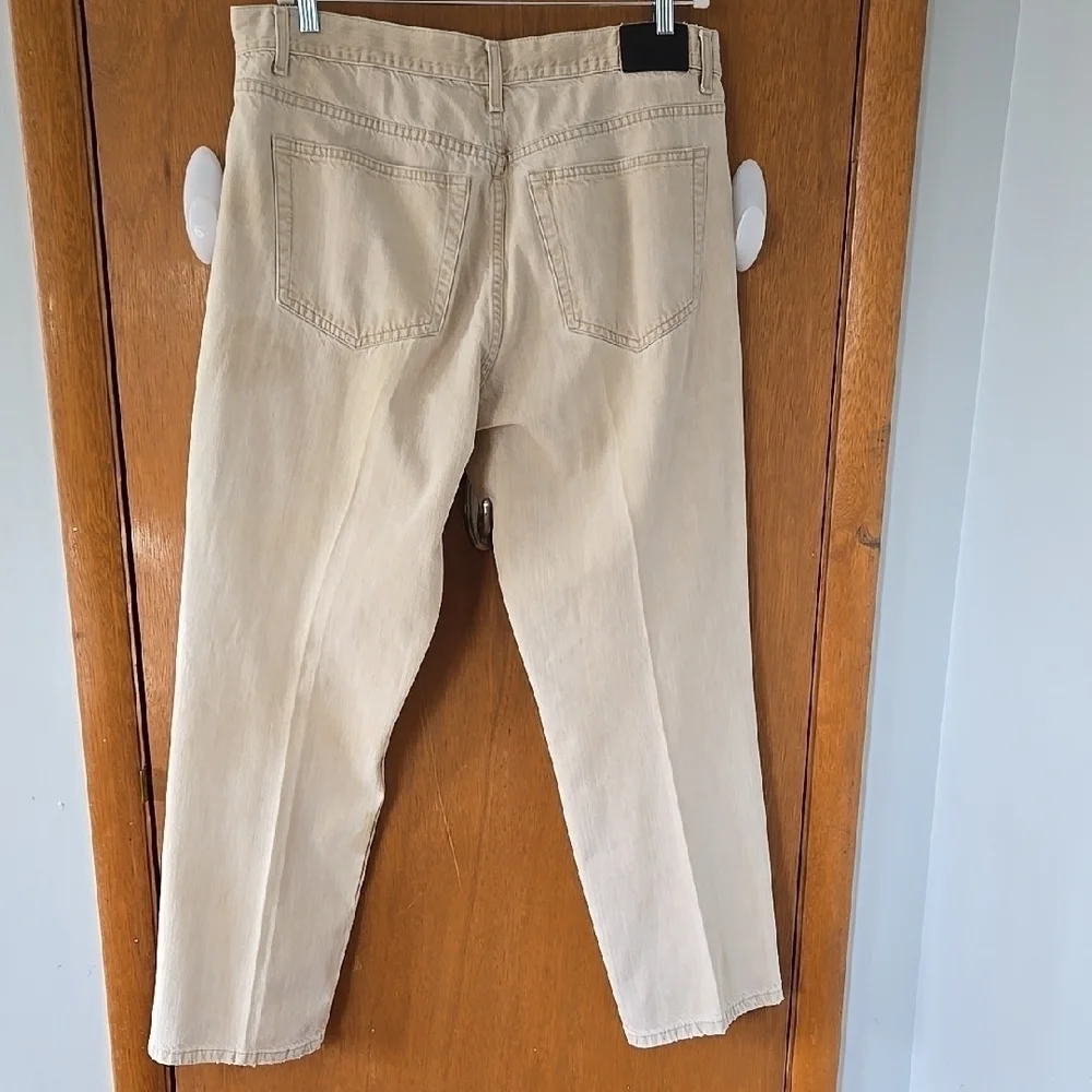 Men's Tan Jeans Size 42x32, In Fantastic Shape !